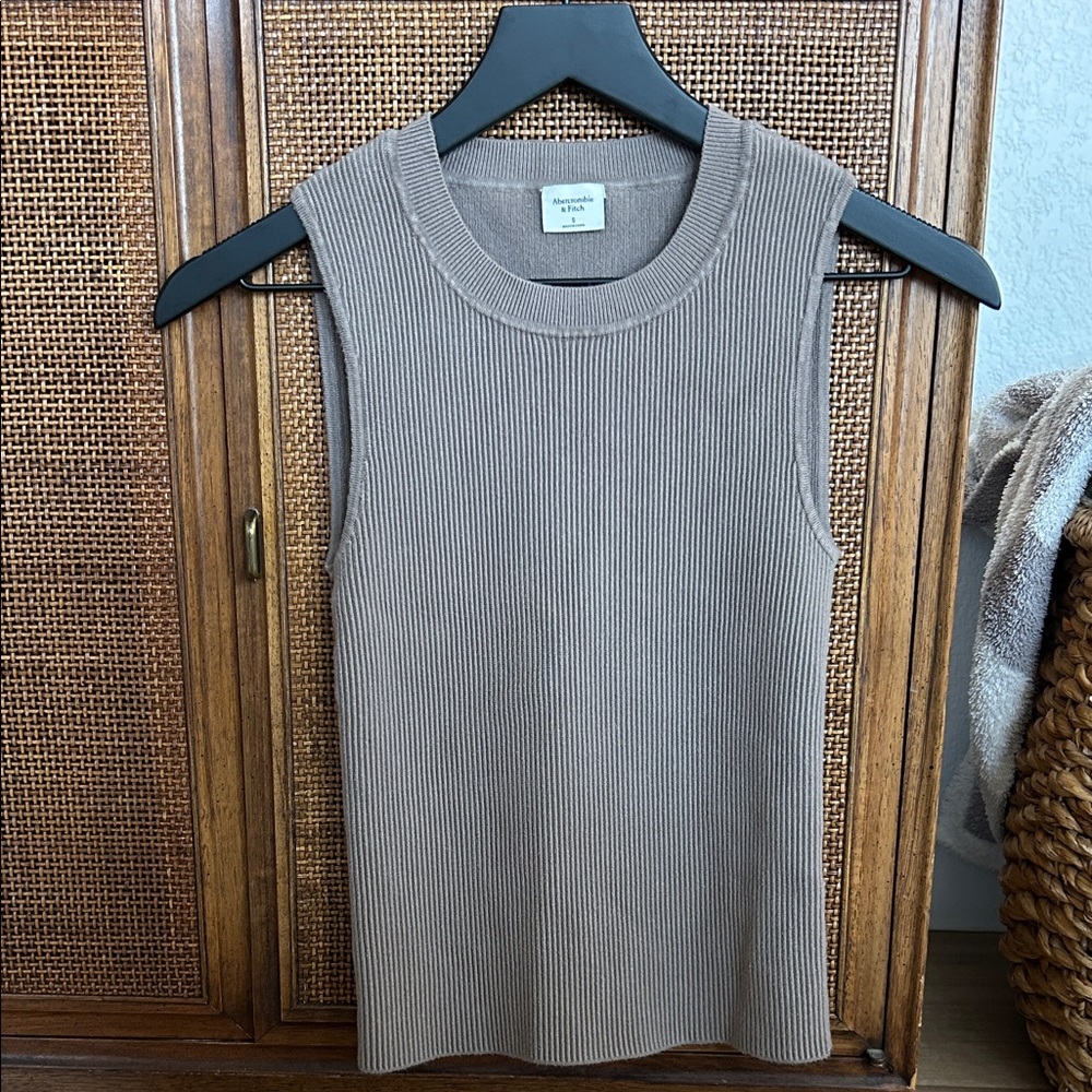 Abercrombie & Fitch Taupe Ribbed Tank Top